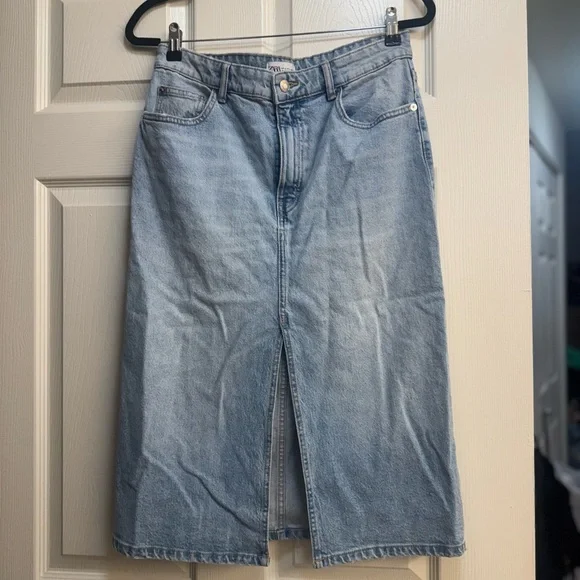 Zara Midi Denim Skirt - Picture 1 of 9